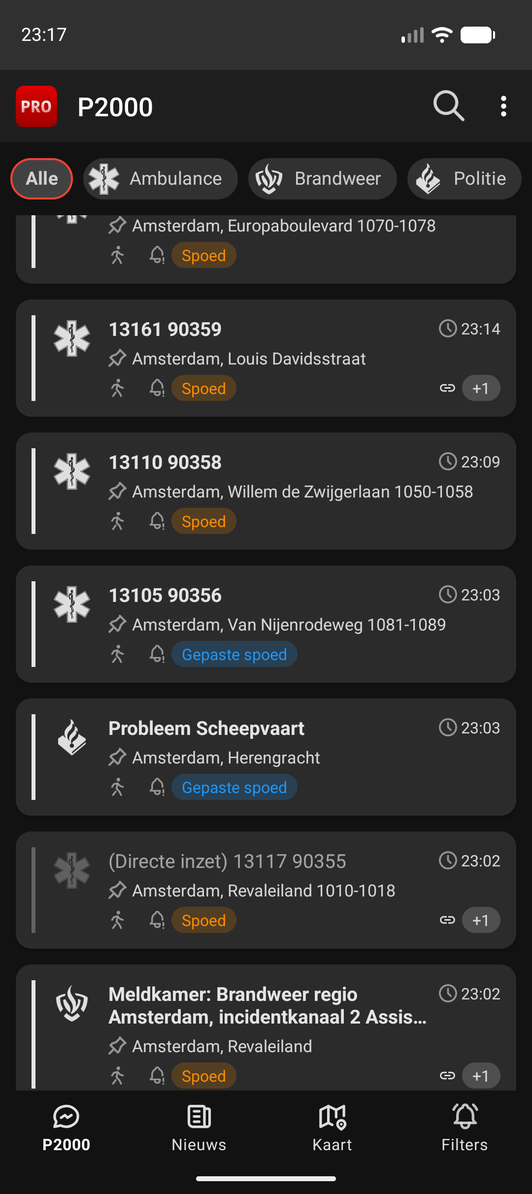 P2000-lijst met een gedimde, al gelezen melding tussen de ongelezen meldingen